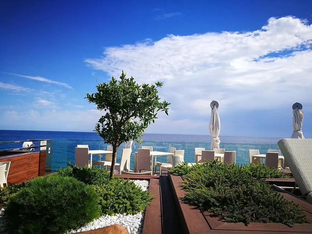 Cosmopolita Hotel Boutique & Spa Platja d'Aro
